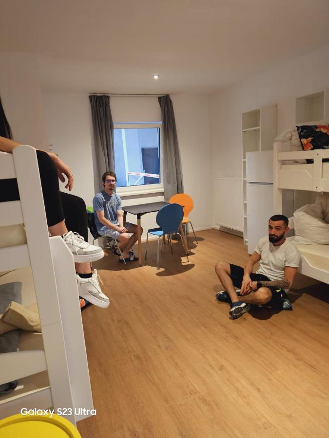 מינכן Estelada Boarding Houses Berg Am Laim מראה חיצוני תמונה