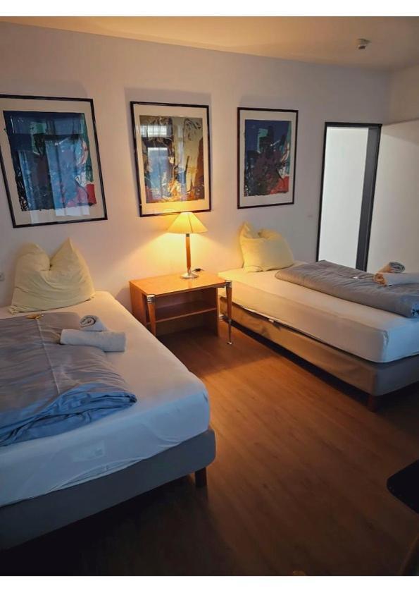 מינכן Estelada Boarding Houses Berg Am Laim מראה חיצוני תמונה